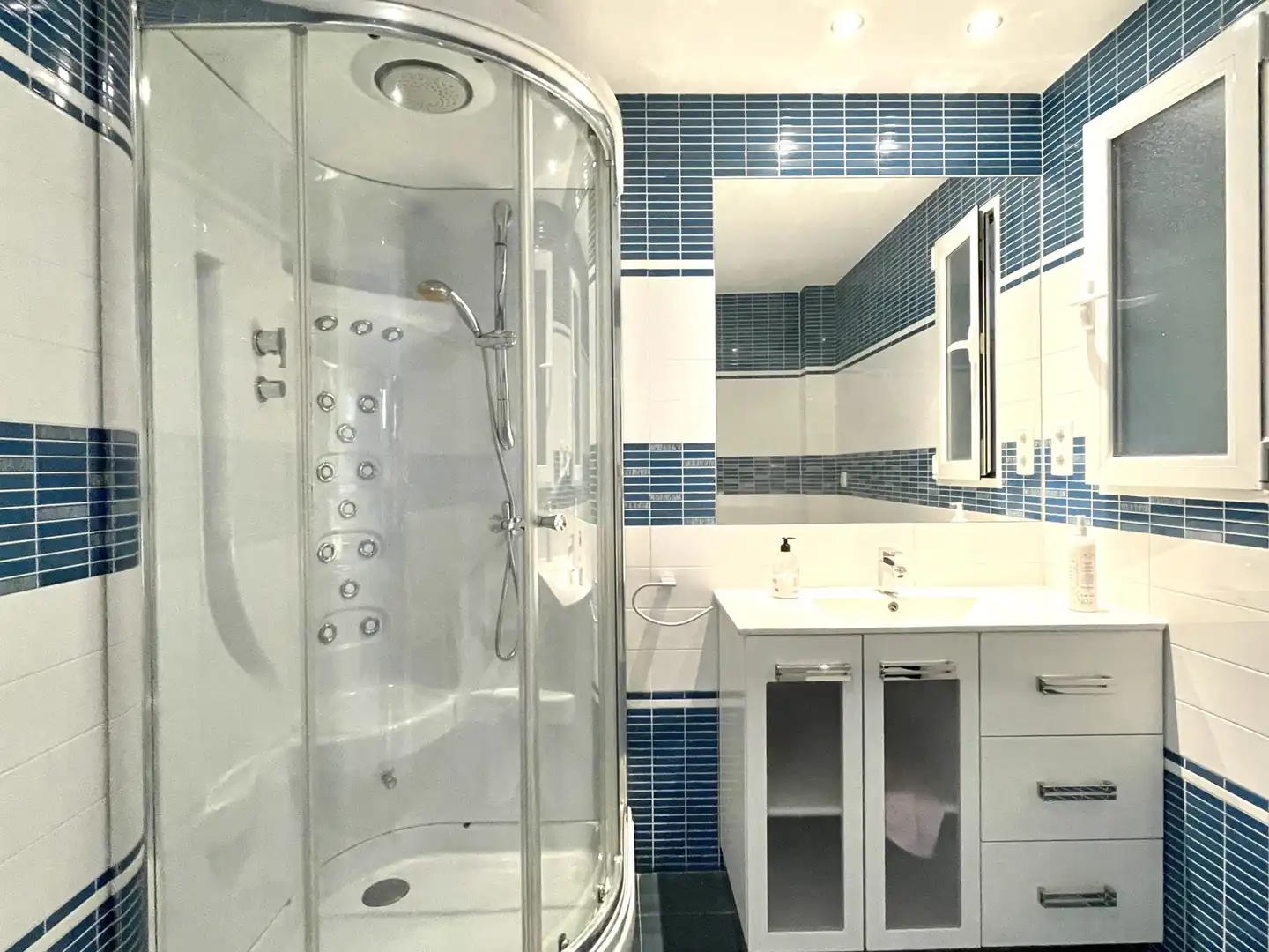 Flat with lift to rent in RIOS ROSAS, imagen 16
