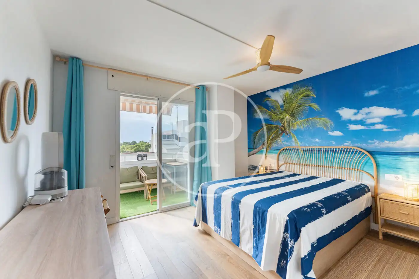 Bedroom of Attic for rent in  Palma de Mallorca  with Air Conditioner, Heating and Terrace