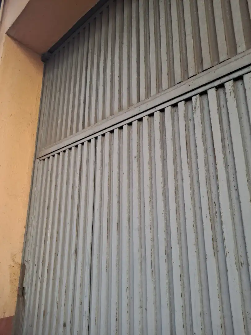 Vista exterior de Local en venta en Castellón de la Plana / Castelló de la Plana