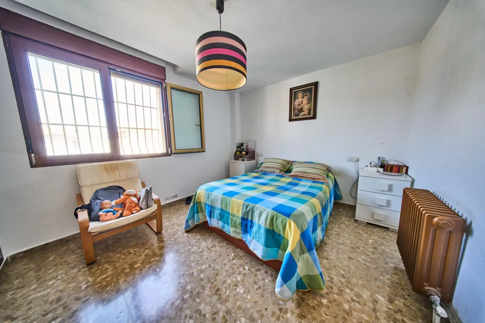 Habitación de Piso en venta en Granada con Calefacción y Jardín privado