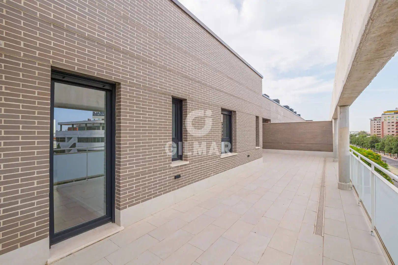 Terraza de Ático en venta en Sevilla con Calefacción, Jardín privado y Piscina