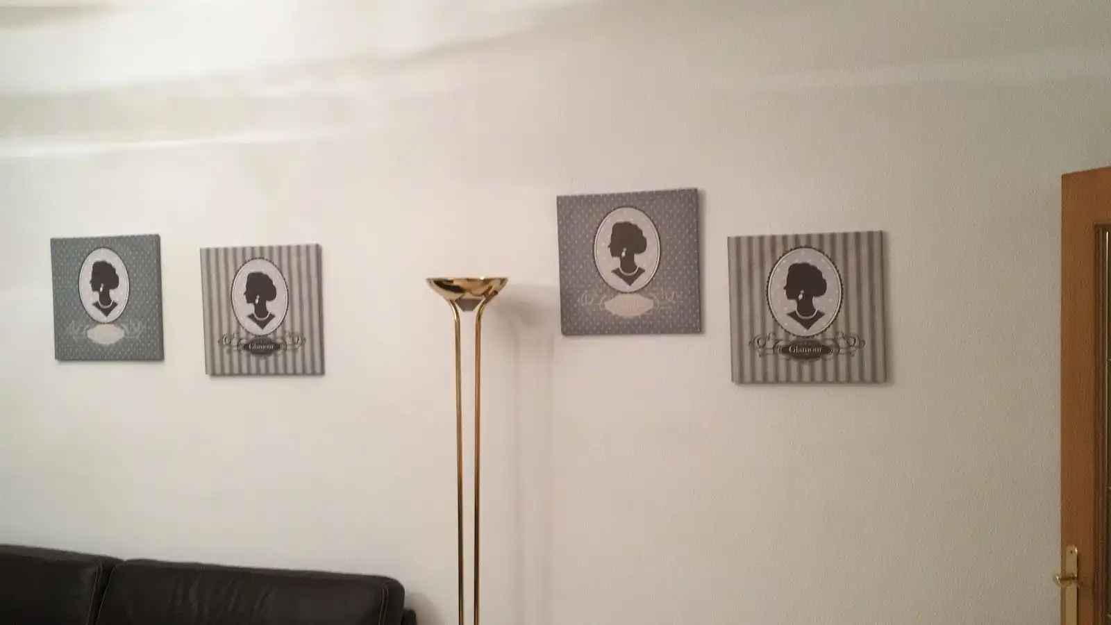Living room of Flat for sale in Zaragoza  with Air Conditioner, Heating and Furnished