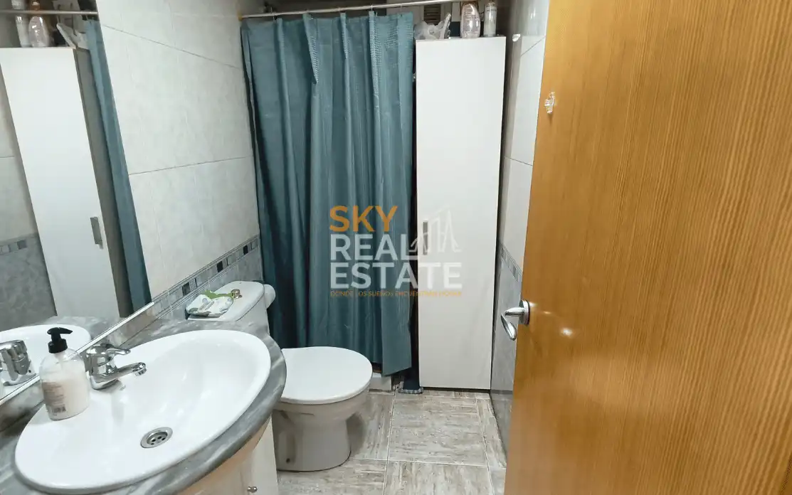 Bany de Pis en venda en Bellreguard amb Aire condicionat, Calefacció i Traster