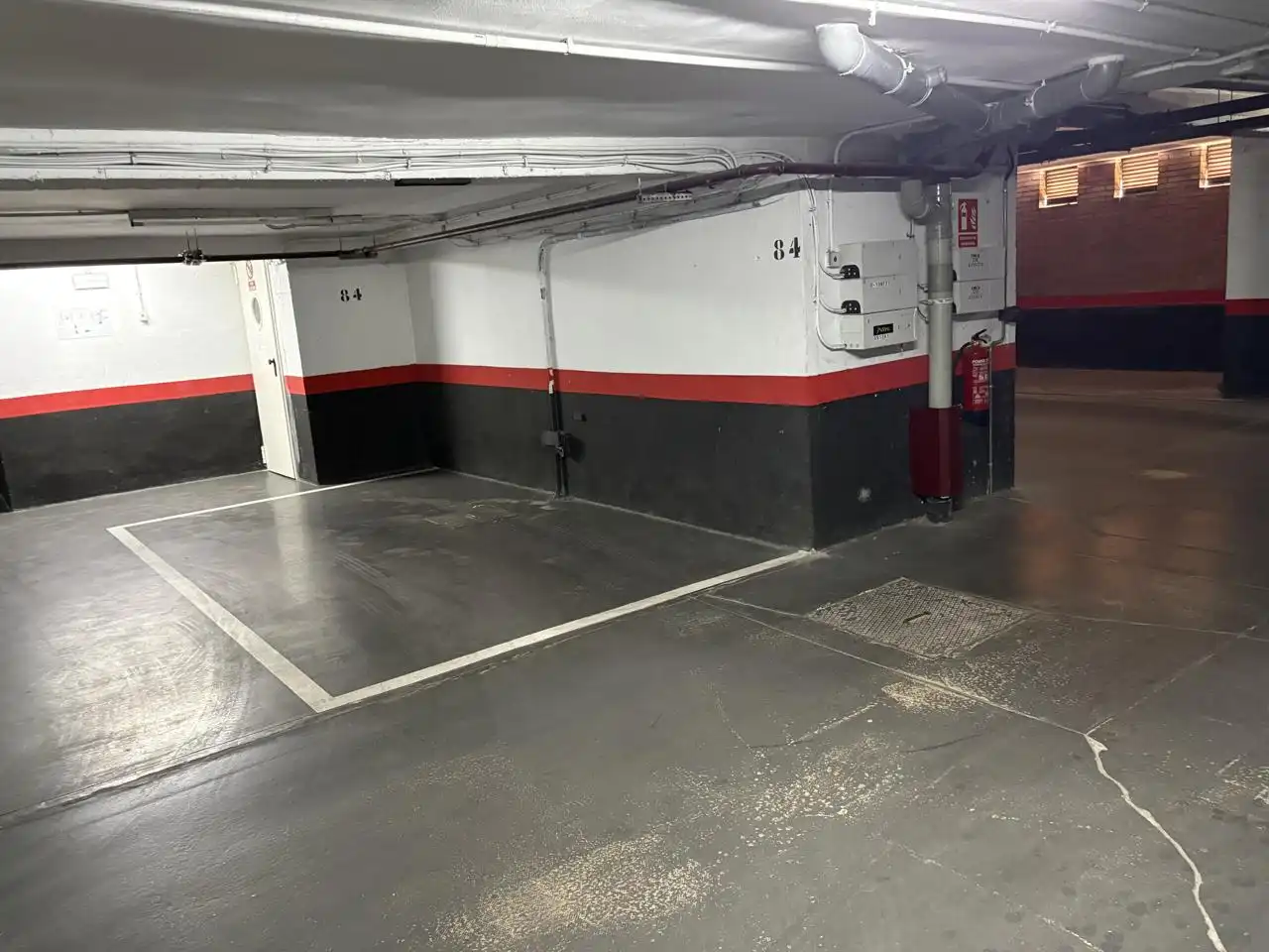 Parkplatz von Maisonette zum Verkauf in Madrid mit Heizung und Parkett