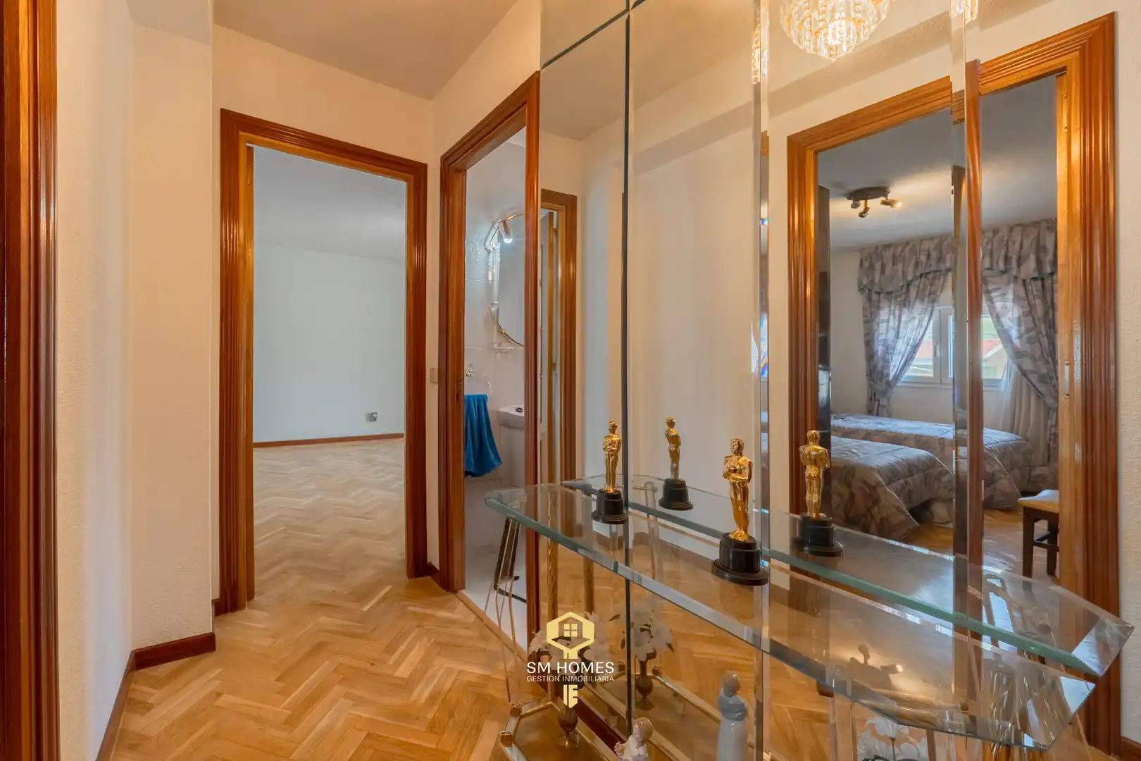 Wohnung zum Verkauf in Coslada mit Terrasse, Möbliert und Ofen