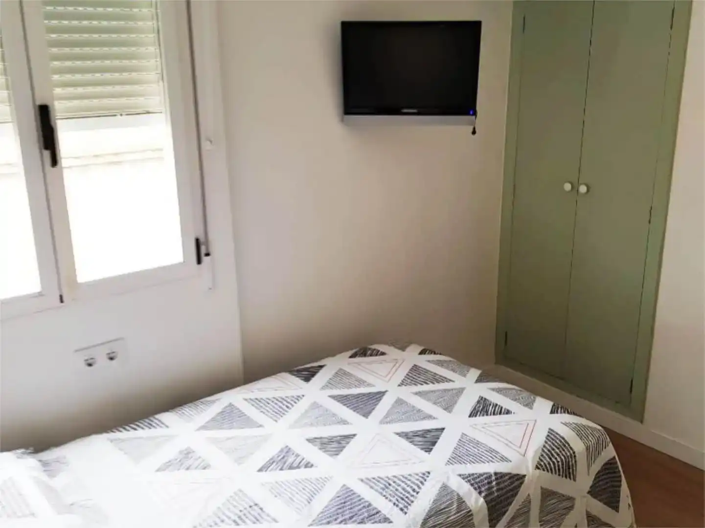 Habitación de Piso para compartir en Almoines con Aire acondicionado, Amueblado y Balcón