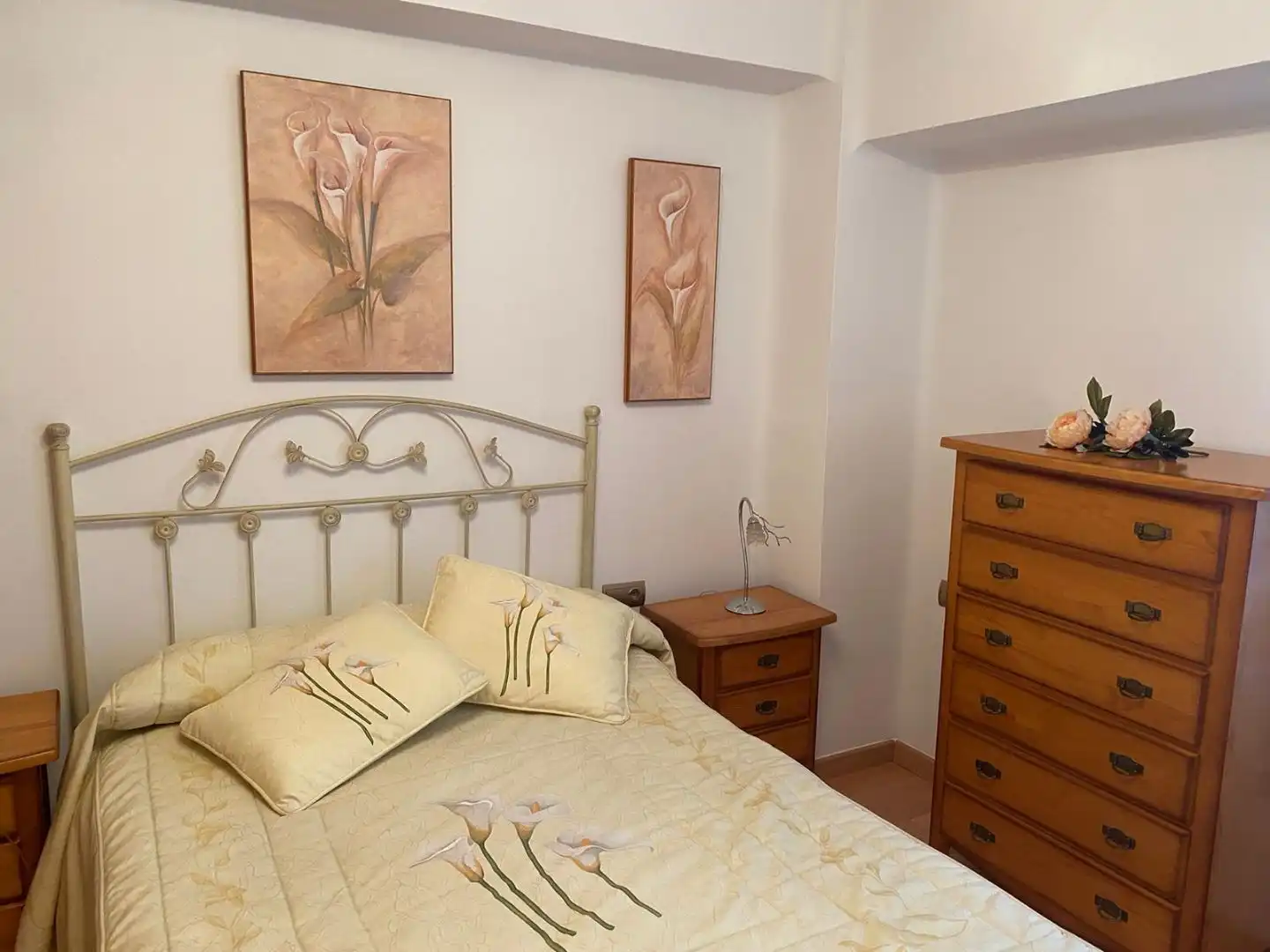 Habitación de Piso de alquiler en Cuatro Caminos