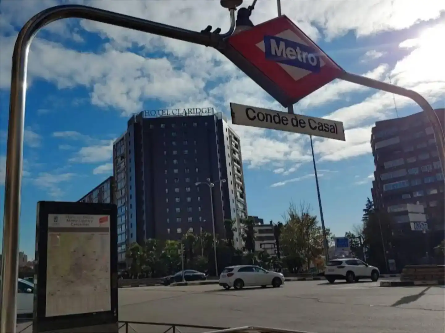 Vista exterior de Local en venta en Madrid con Aire acondicionado