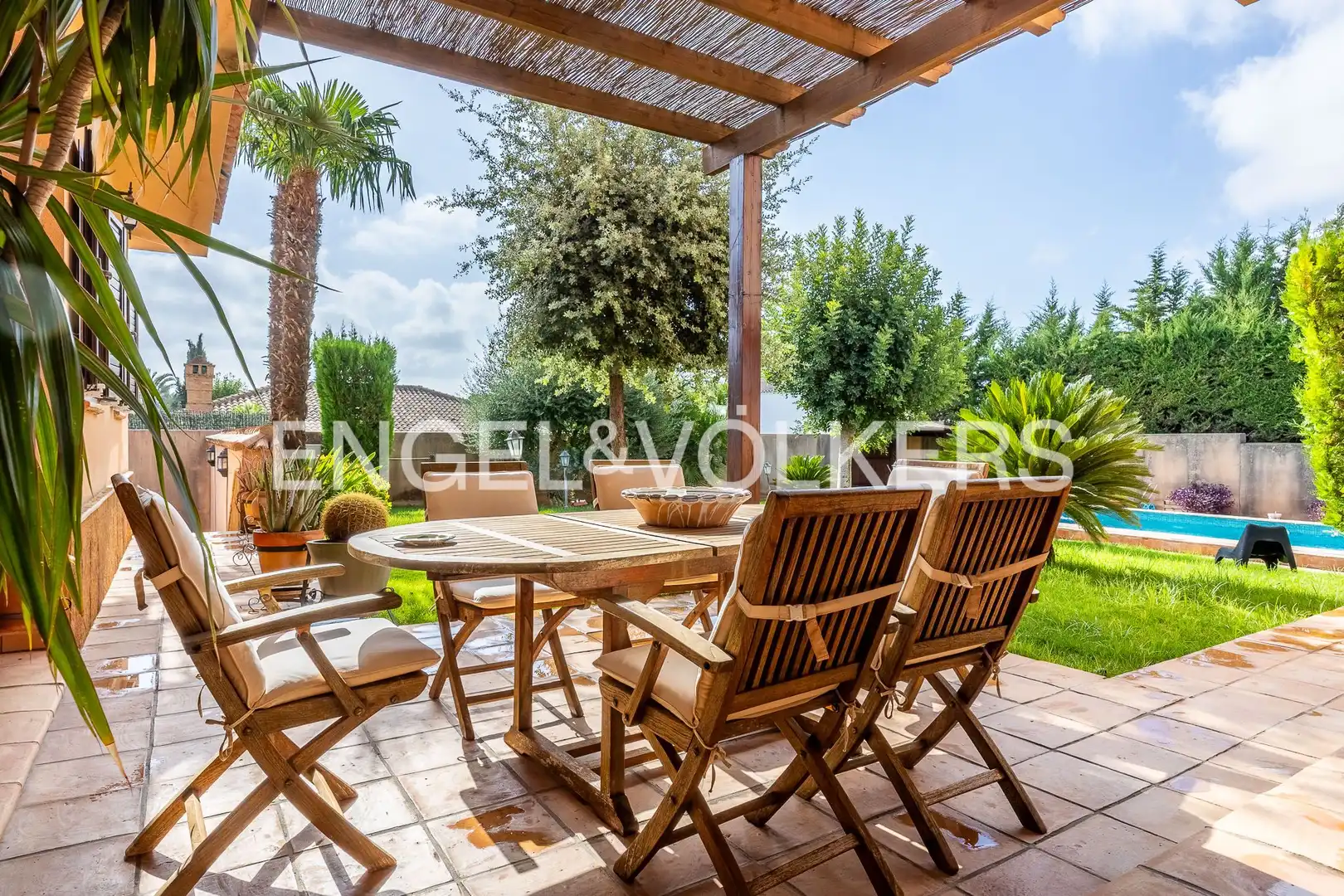 Casa amb terrassa en venda a Valencina de la Concepción, imagen 5