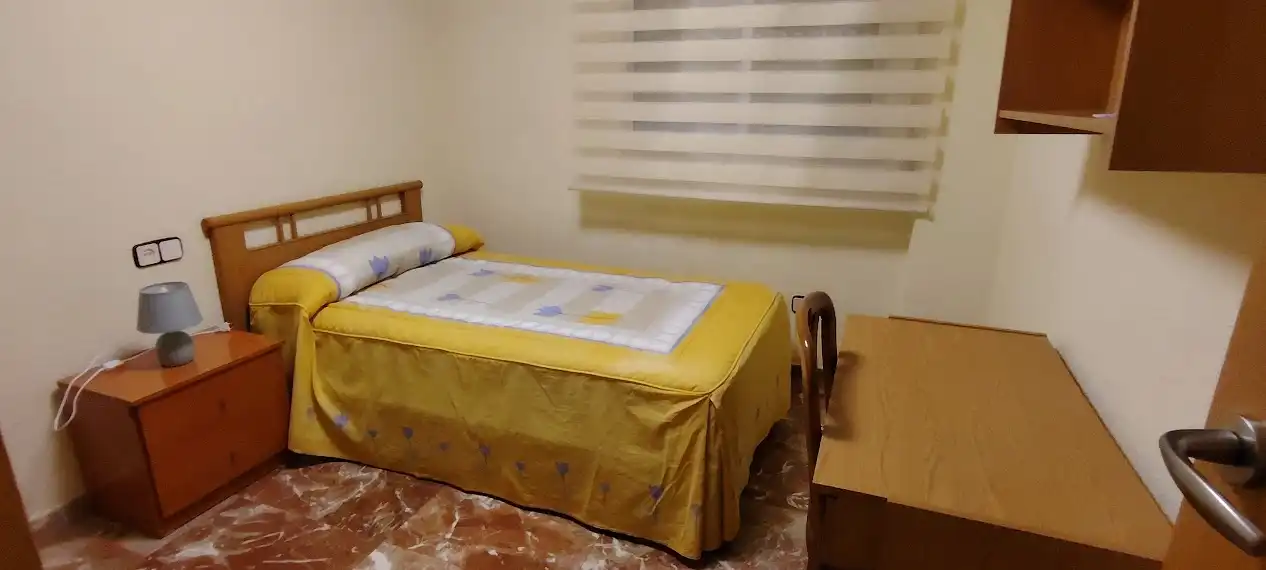 Bedroom of Flat for rent in Linares  with Air Conditioner, Heating and Furnished