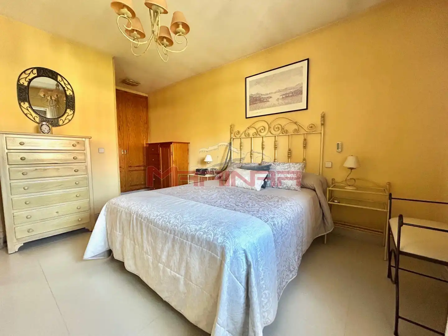 Habitación de Casa adosada en venta en Seseña con Aire acondicionado, Calefacción y Jardín privado