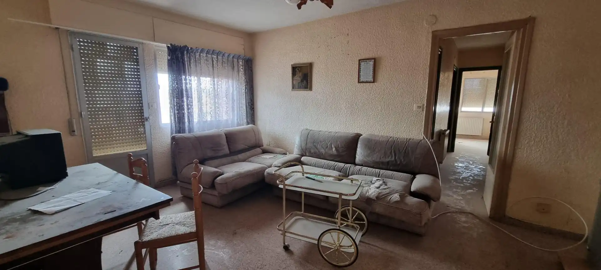 Sala d'estar de Pis en venda en Yecla amb Terrassa i Balcó