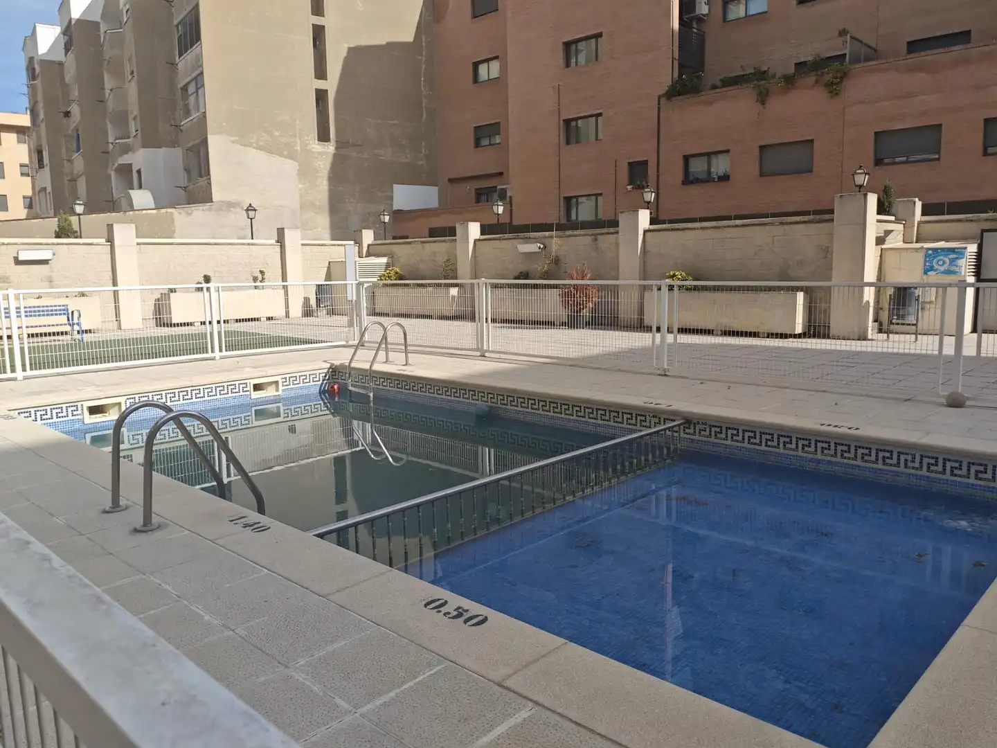 Swimming pool of Study for rent in Zaragoza  with Heating, Storage room and Furnished