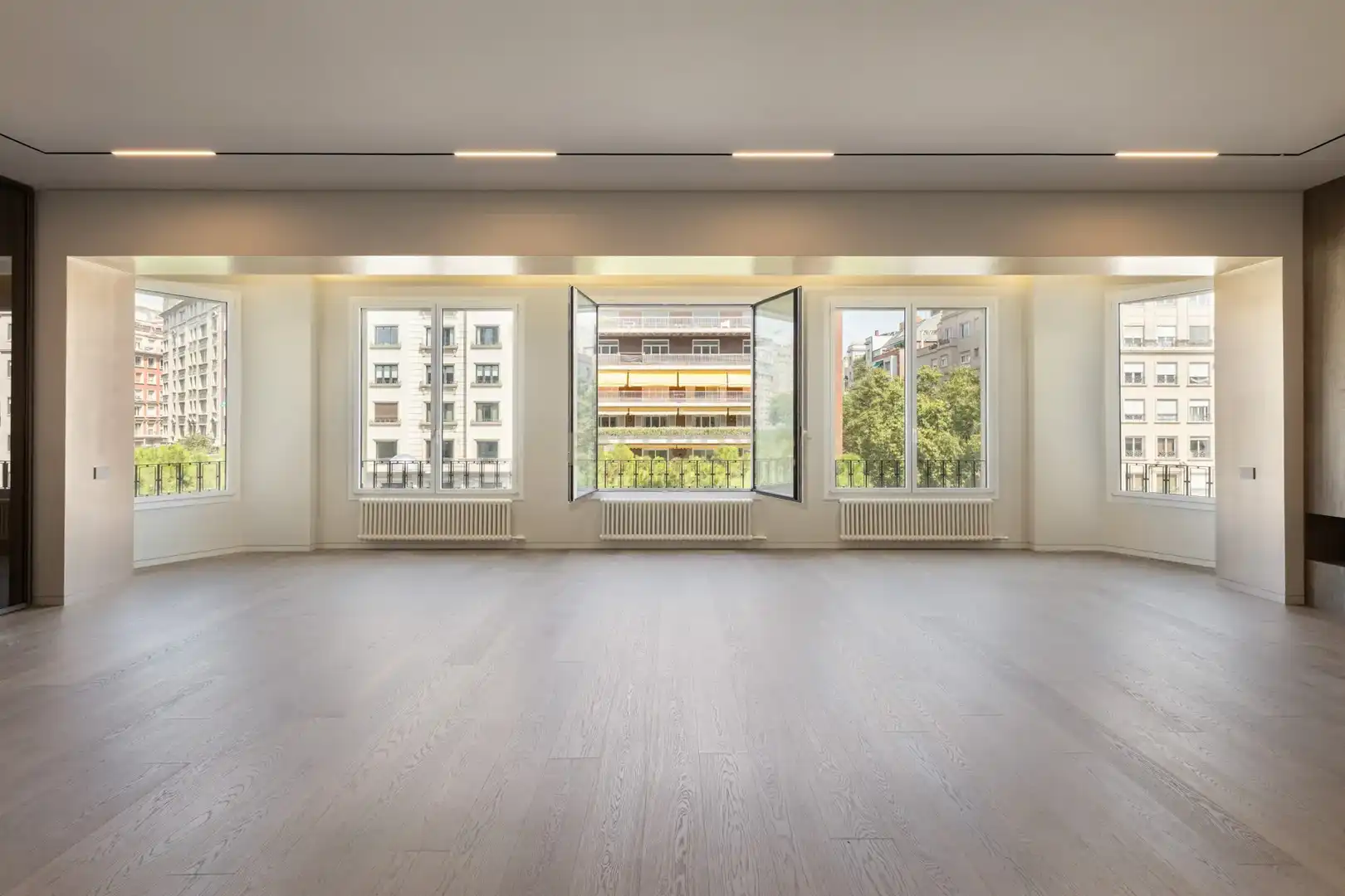 Apartamento con ascensor en venta en Avinguda de Pau Casals, Barcelona, Spain