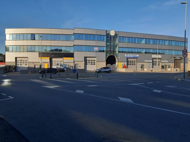 Nave industrial en Venta en Avenida Av Francesc Sanllehí i B en Malgrat de Mar