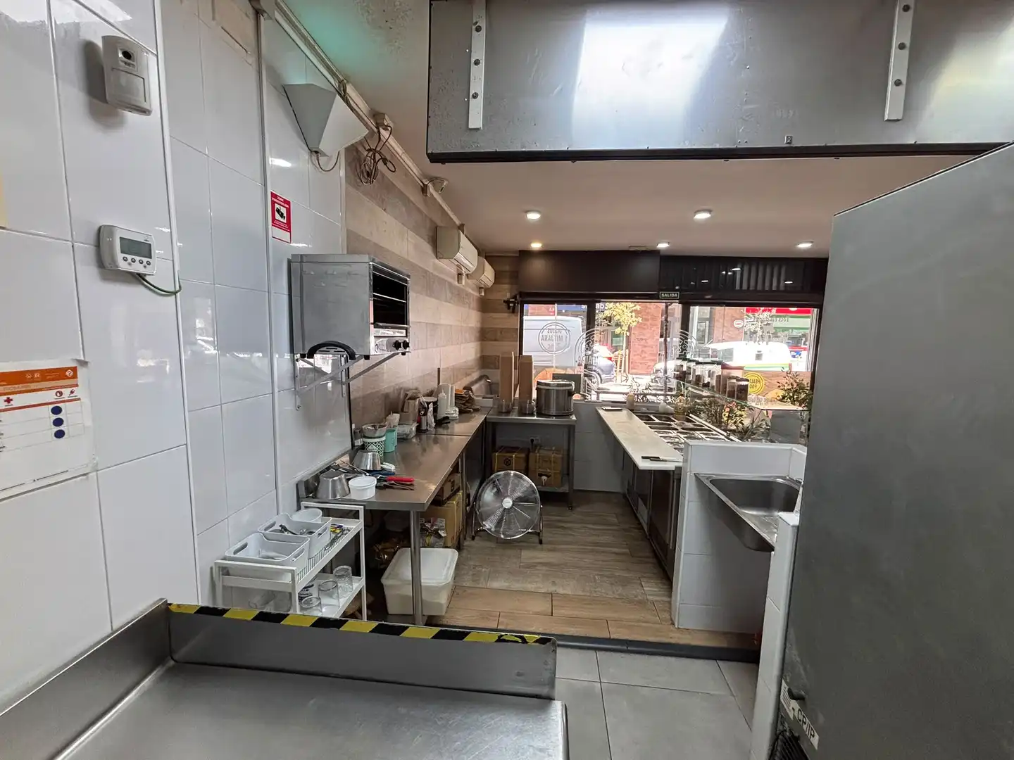 Cuina de Local en venda en Cornellà de Llobregat