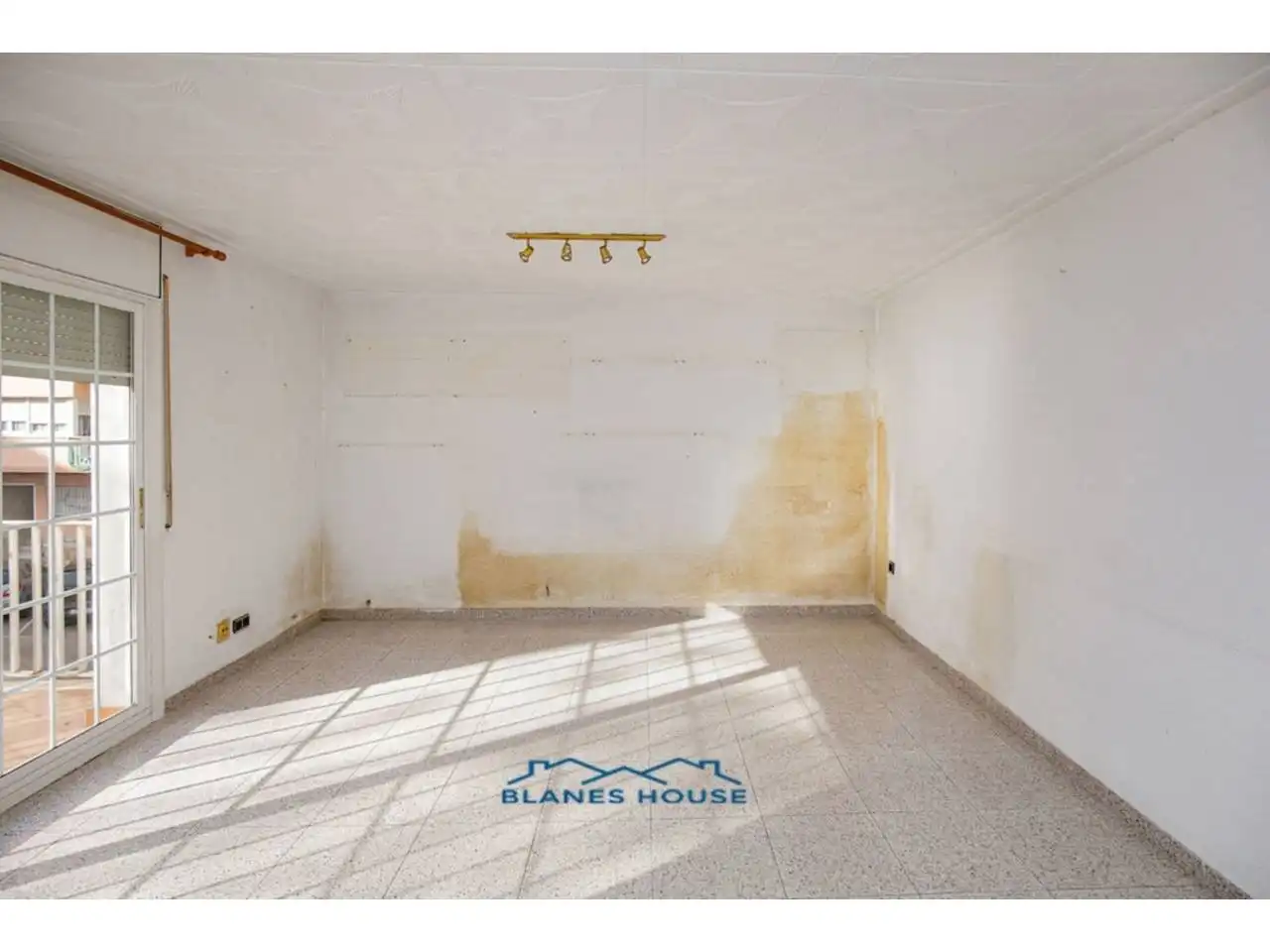 Wohnung zum Verkauf in Blanes mit Terrasse und Balkon