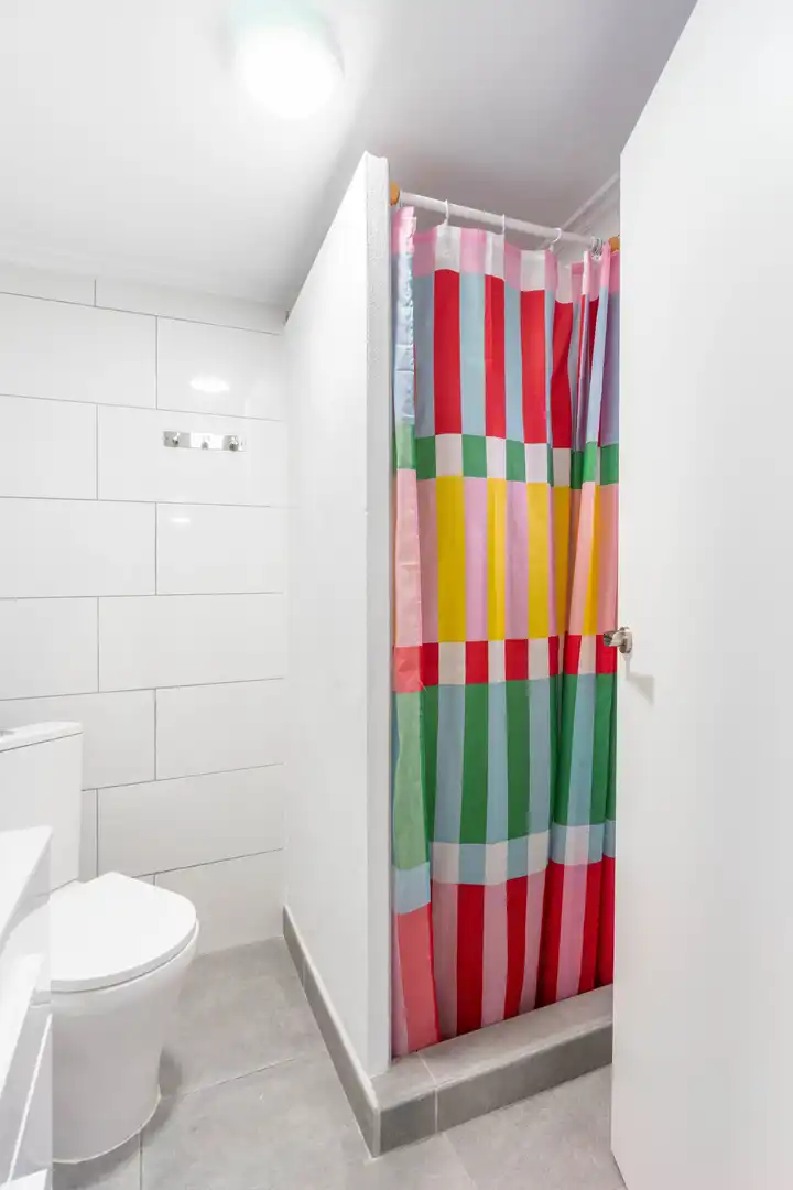 Badezimmer von Einfamilien-Reihenhaus zum Verkauf in Mieres (Asturias) mit Heizung, Terrasse und Abstellraum