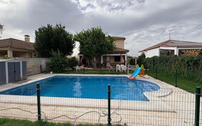 Swimming pool of House or chalet for sale in  Córdoba Capital  with Heating, Private garden and Terrace