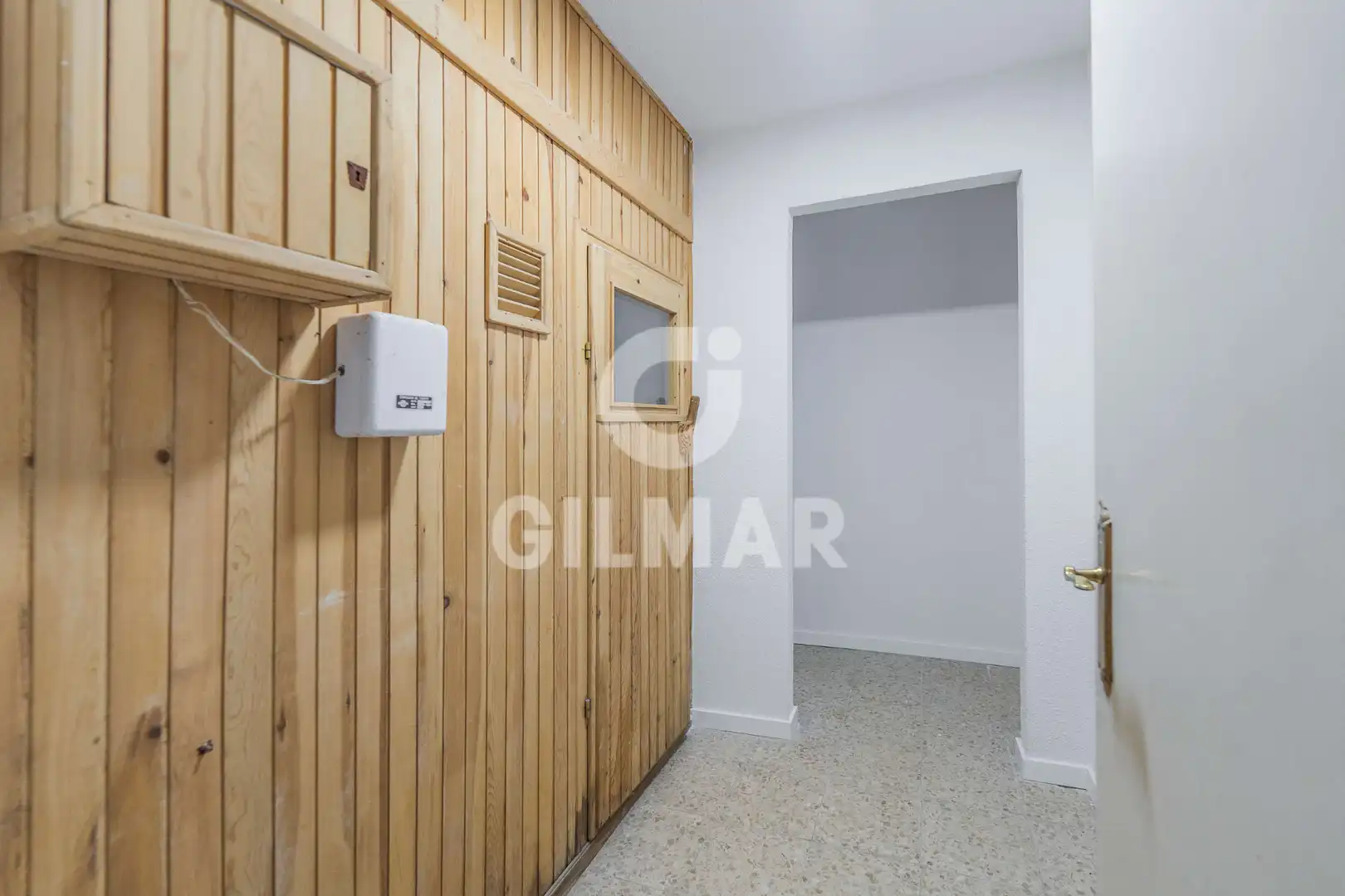Einfamilien-Reihenhaus zum Verkauf in La Moraleja mit Klimaanlage, Heizung und Privatgarten