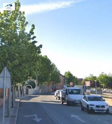 Vista exterior de Casa o xalet en venda en Villanueva del Pardillo amb Jardí privat, Terrassa i Balcó