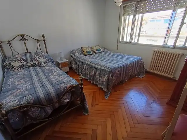 Flat for rent in Rúa de Santo Domingo de la Calzada, Ensanche - Sar