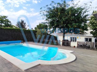 Schwimmbecken von Haus oder Chalet zum verkauf in El Molar (Madrid) mit Klimaanlage und Schwimmbad