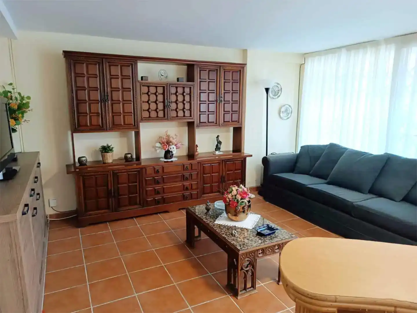 Sala d'estar de Casa o xalet en venda en Alhaurín de la Torre amb Aire condicionat i Balcó