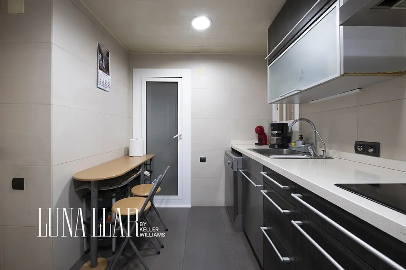 Küche von Wohnung zum Verkauf in Gavà mit Klimaanlage, Heizung und Parkett