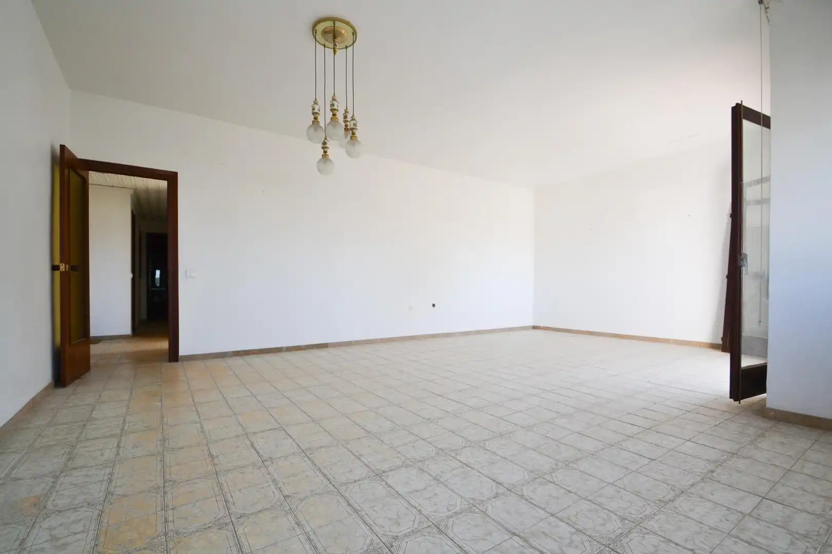 Piso en venta en ROBERT GRAUPERA, 220, Deltebre
