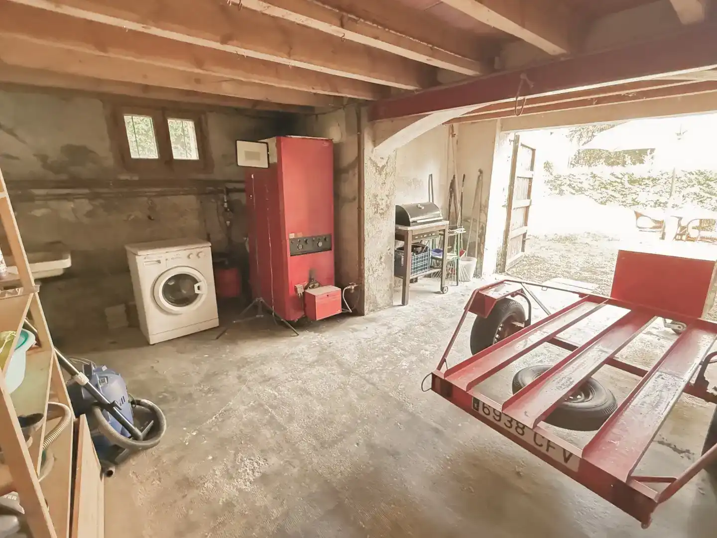 Country house zur Miete in Alp mit Privatgarten, Parkett und Möbliert