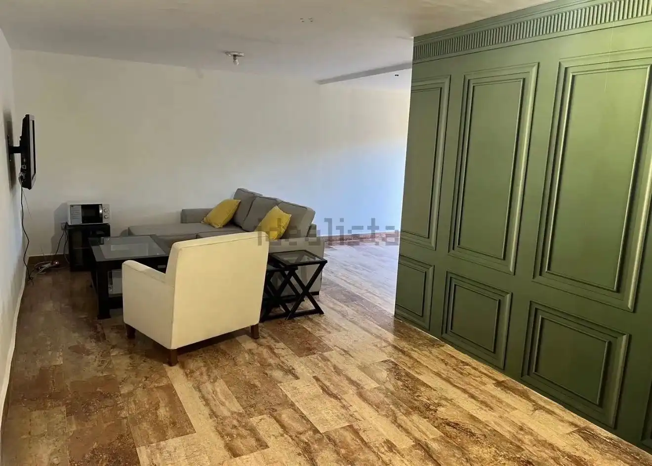 Detached homes for rent in Elviria