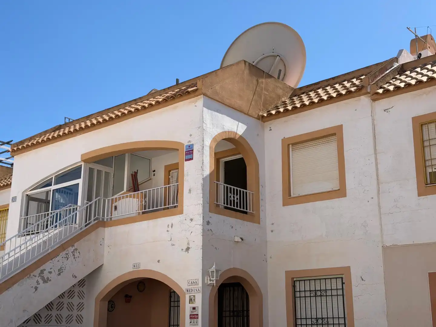 Vista exterior de Casa o chalet en venta en Torrevieja con Aire acondicionado, Calefacción y Terraza