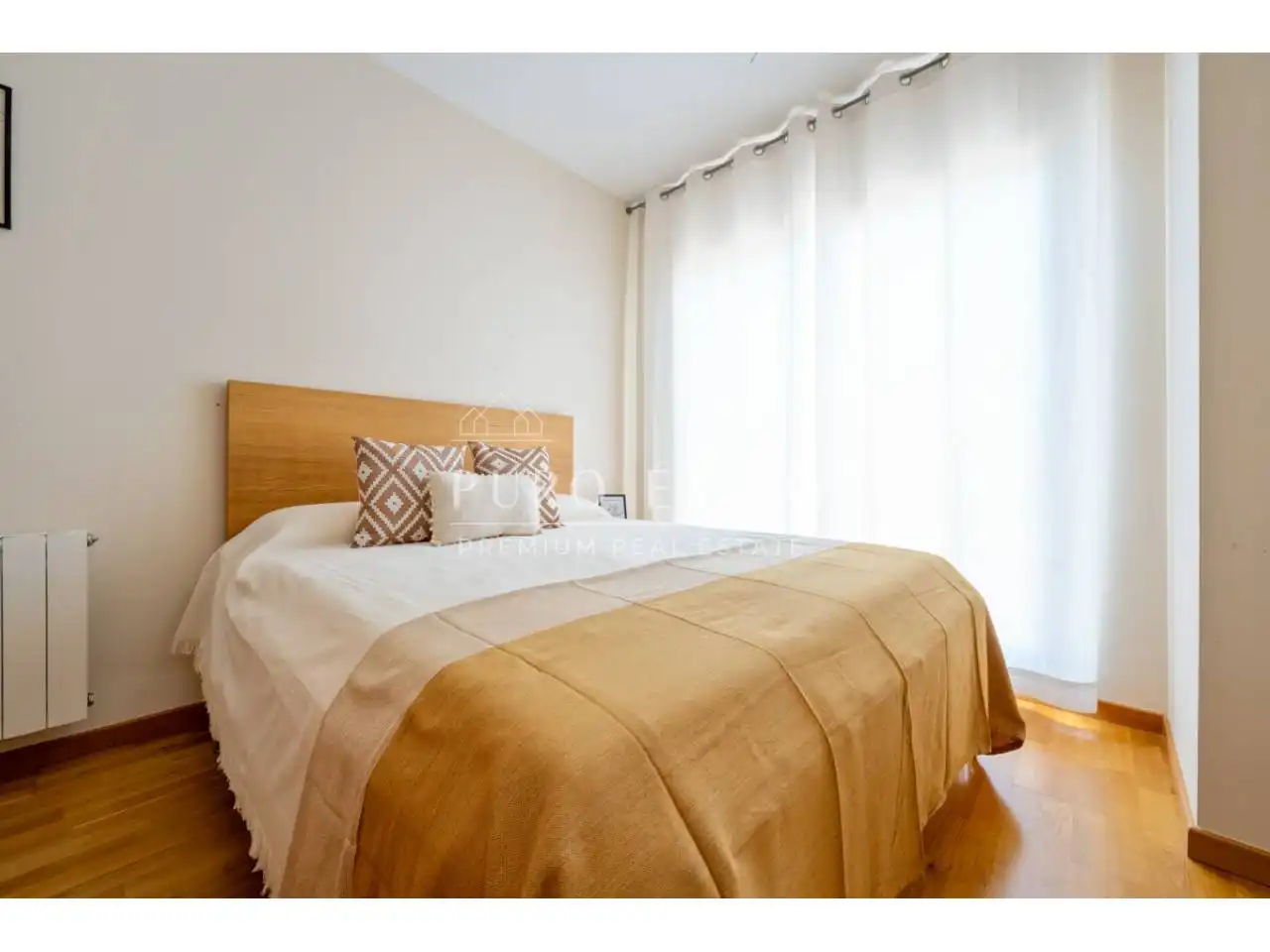 Bedroom of Houses for sale in Cambrils  with Heating, Private garden and Parquet flooring