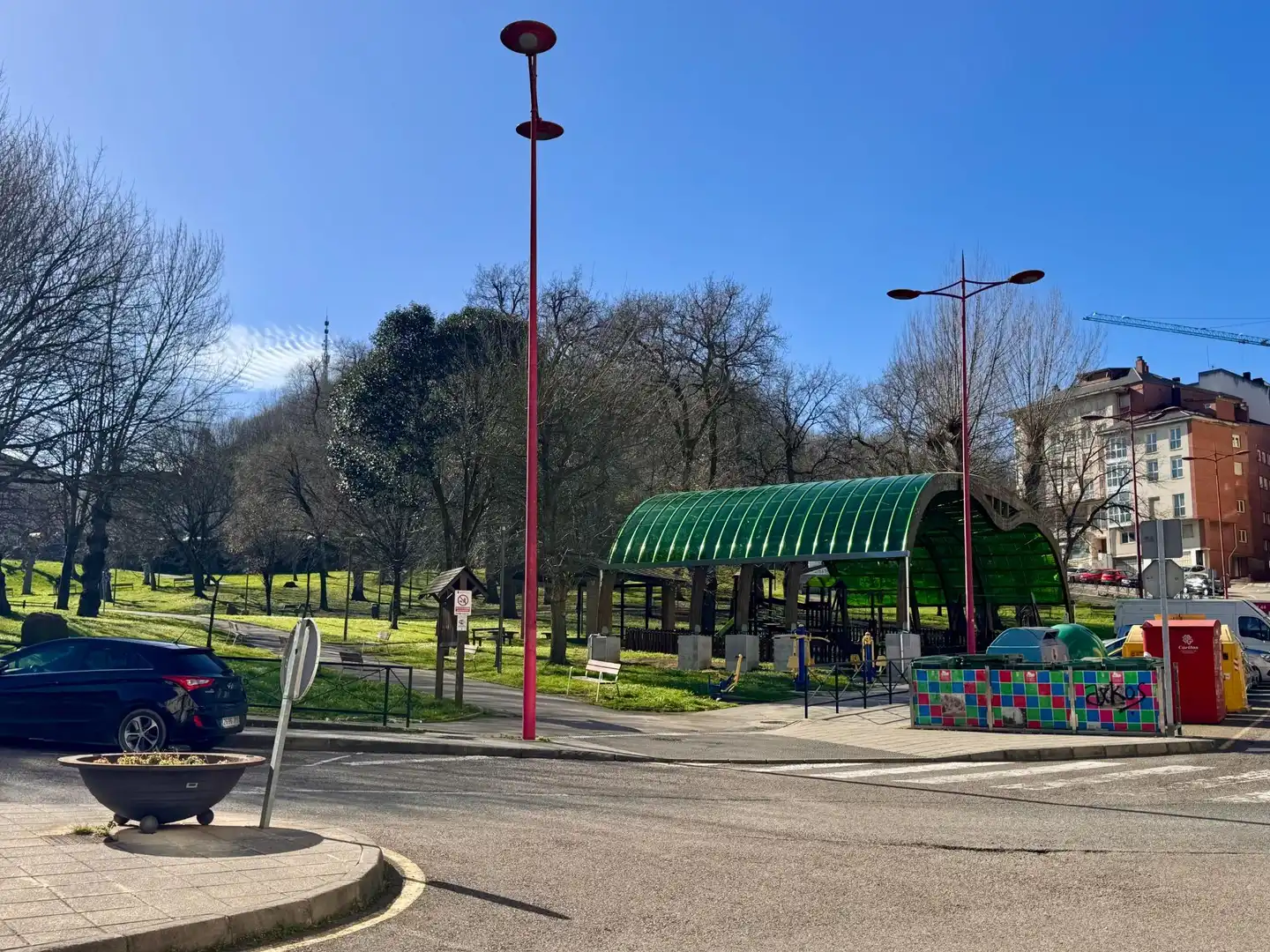 Vista exterior de Pis en venda en Medio Cudeyo amb Calefacció i Terrassa