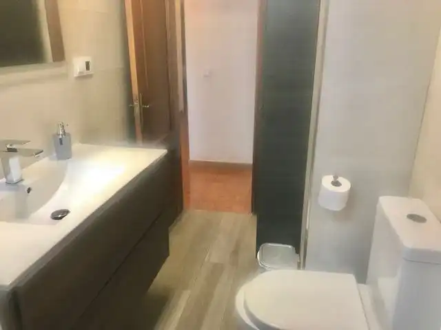 Baño de Ático en venta en Noja con Calefacción, Terraza y Amueblado