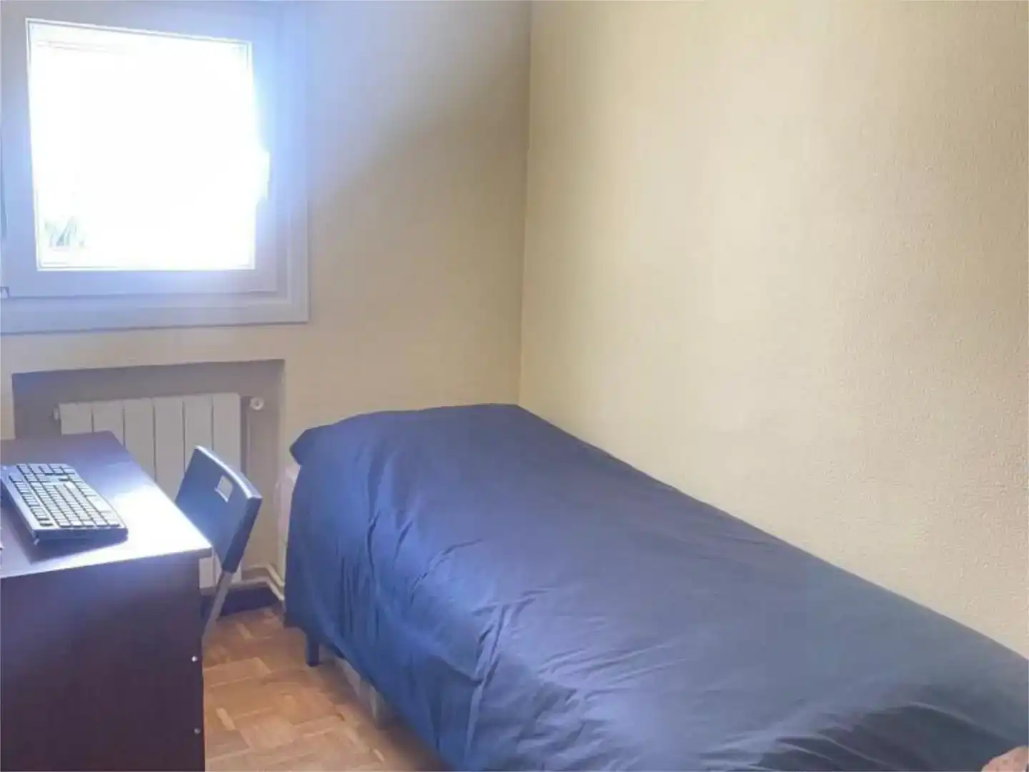 Bedroom of Flat for rent in  Madrid Capital  with Air Conditioner