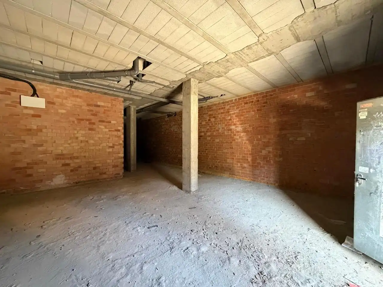 Locale commerciale in affitto a Quinto Centenario, imagen 5