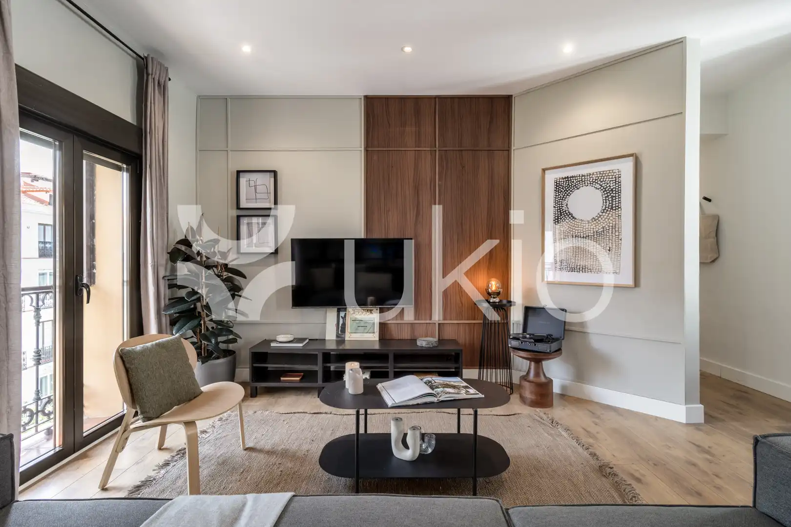 Sala de estar de Apartamento de alquiler en Madrid con Aire acondicionado, Calefacción y Amueblado