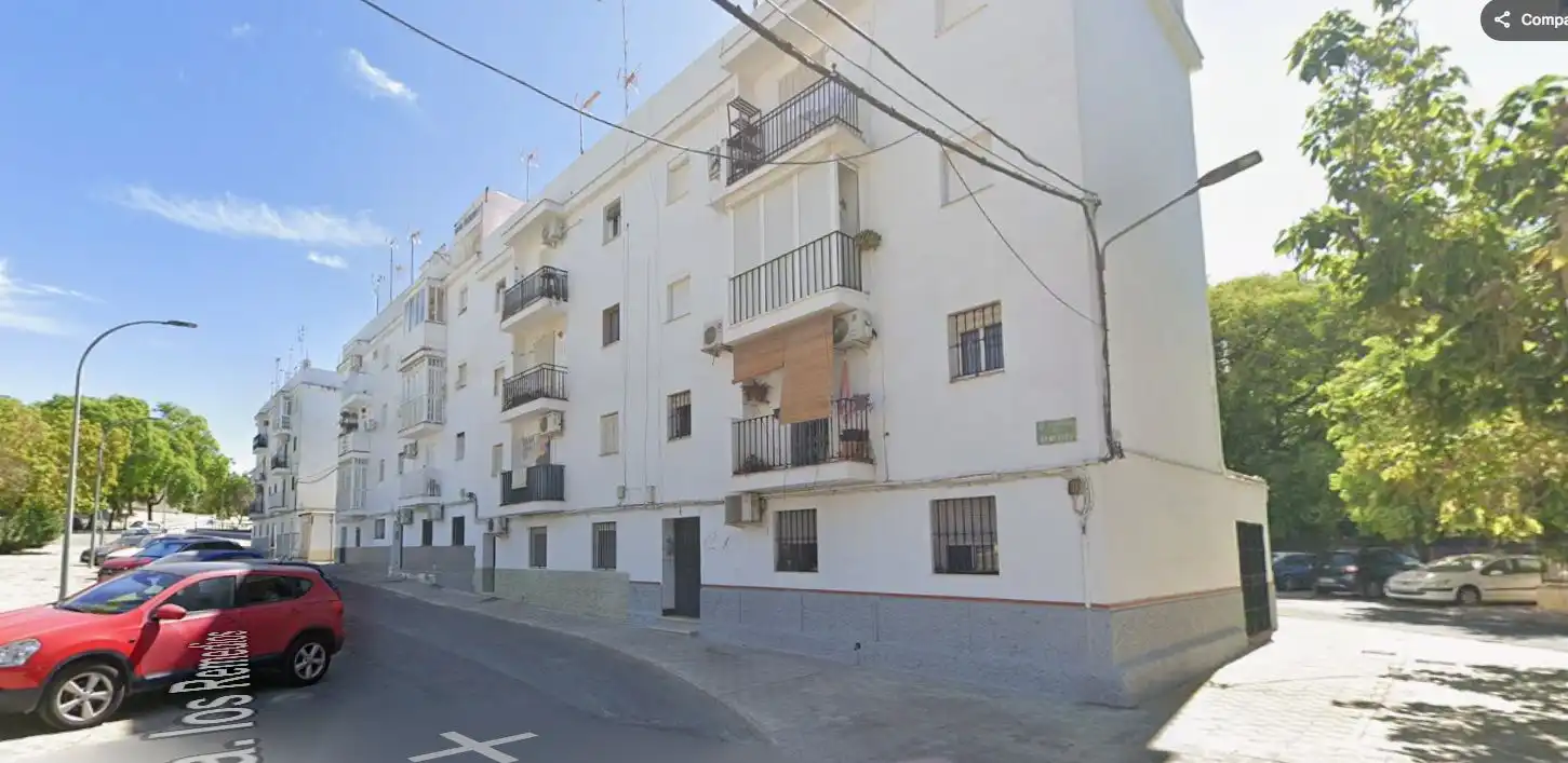 Vista exterior de Apartament en venda en Utrera