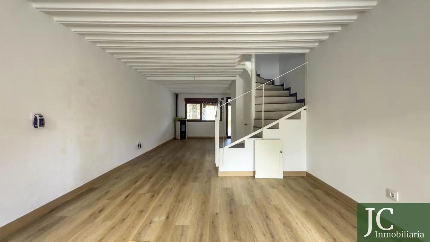 Casa amb jardí en venda a Ramales de la Victoria