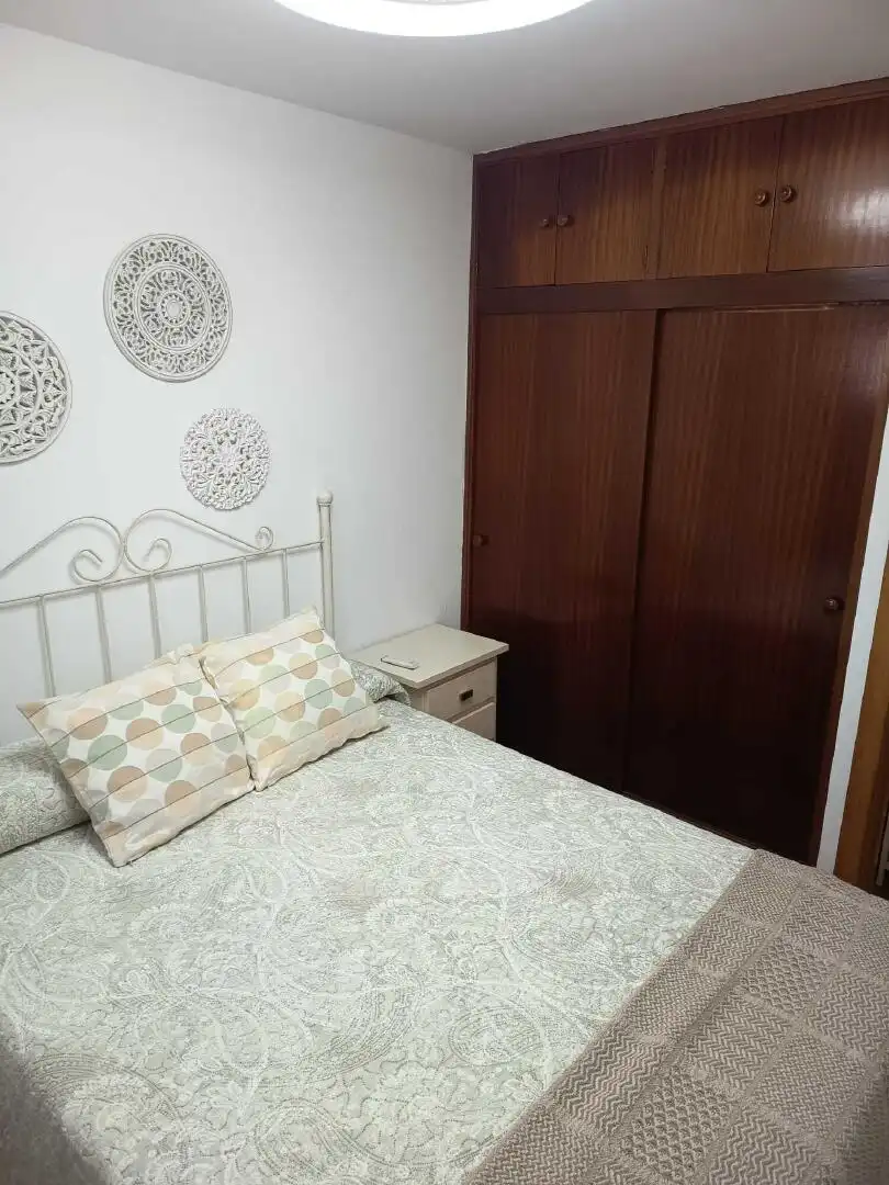 Habitación de Planta baja en venta en Rota