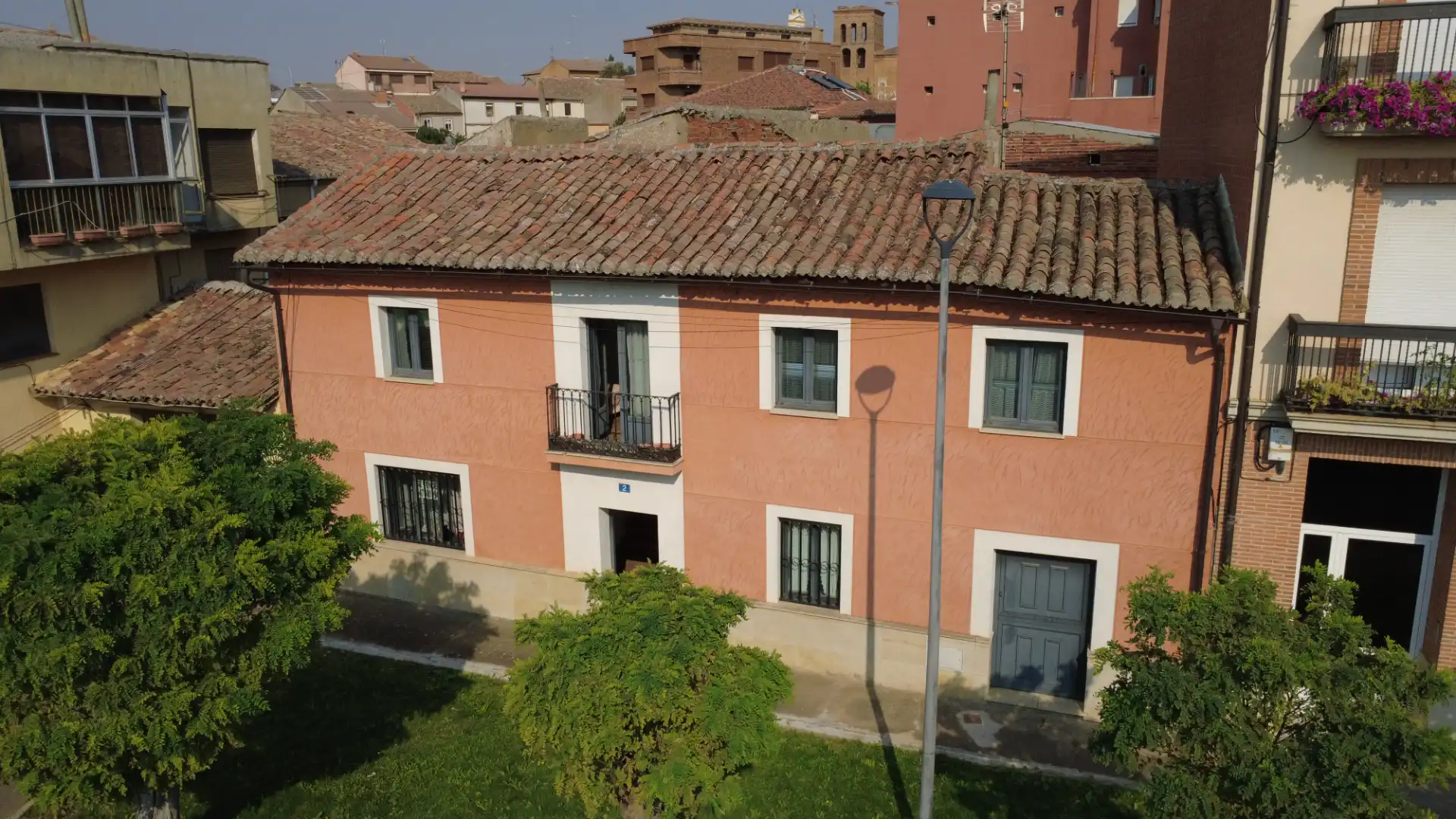 Vista exterior de Casa o chalet en venta en Sahagún con Calefacción, Jardín privado y Amueblado