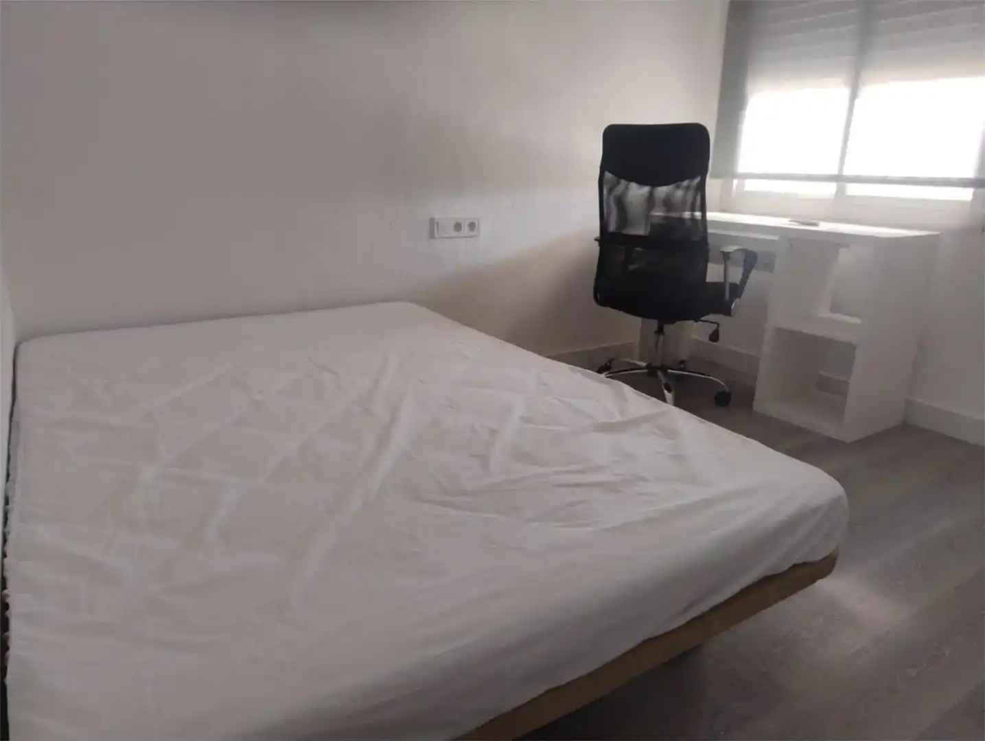 Dormitori de Casa adosada de lloguer en Murcia amb Parquet, Moblat i Forn