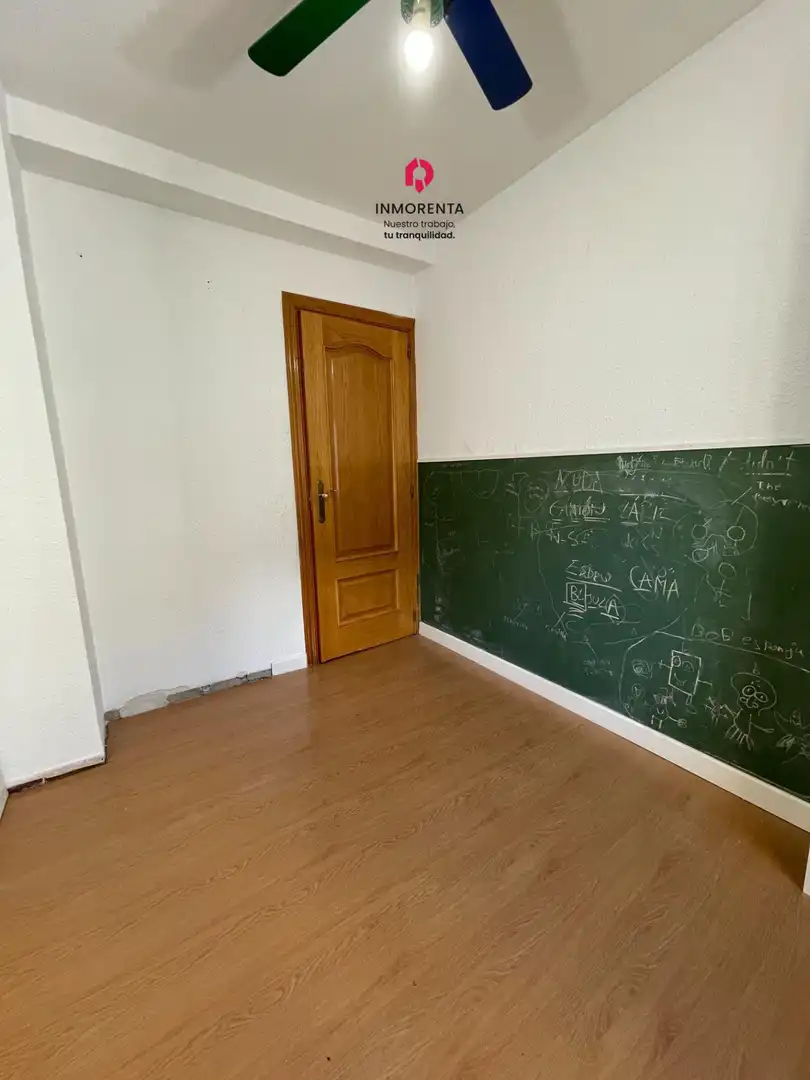 Habitación de Piso en venta en Fuenlabrada con Calefacción y Jardín privado