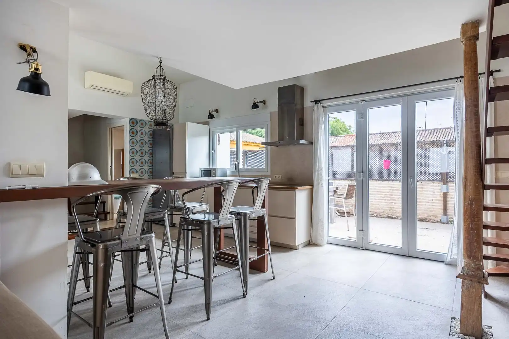 Kitchen of Duplexes for rent in Sevilla  with Air Conditioner, Heating and Terrace