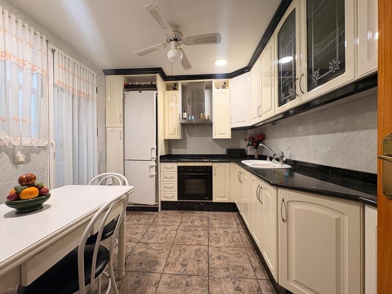 Planta baja en venta en La Roda