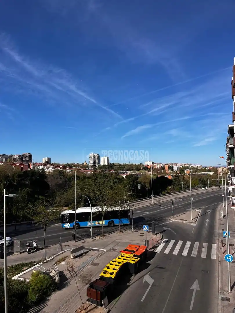 Vista exterior de Piso de alquiler en Madrid