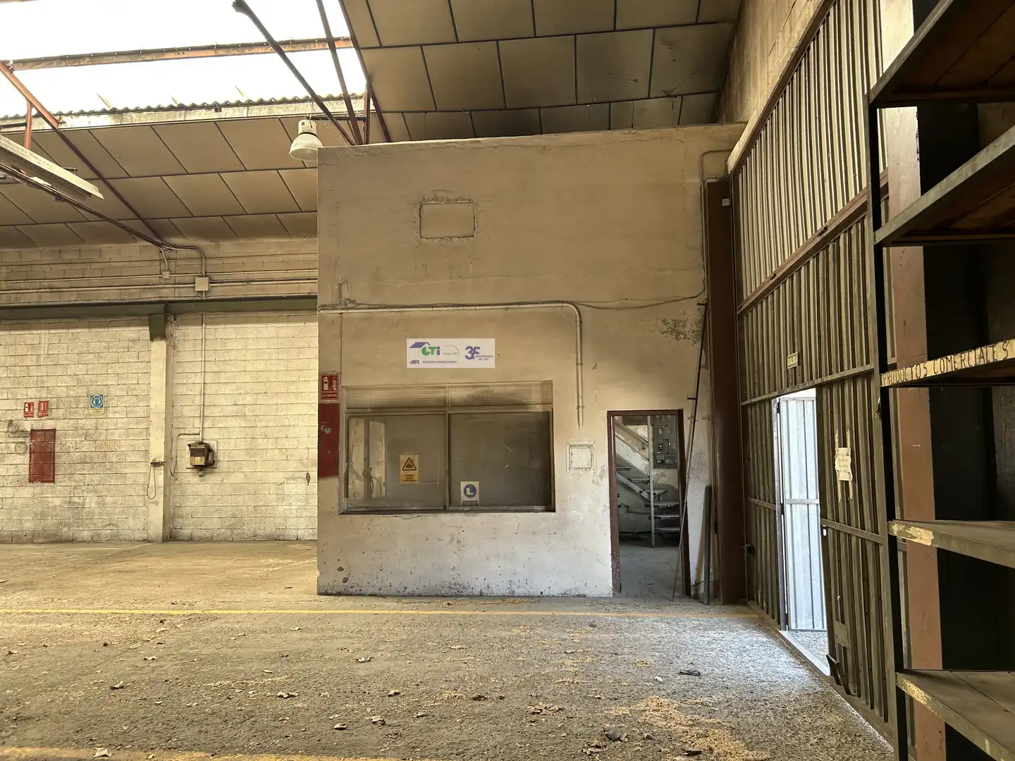 Nau industrial de lloguer en Utebo