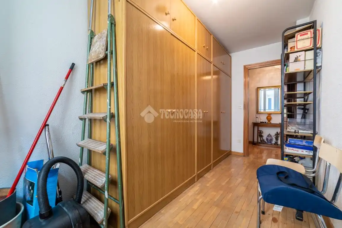 Wohnung zum Verkauf in Madrid mit Parkett